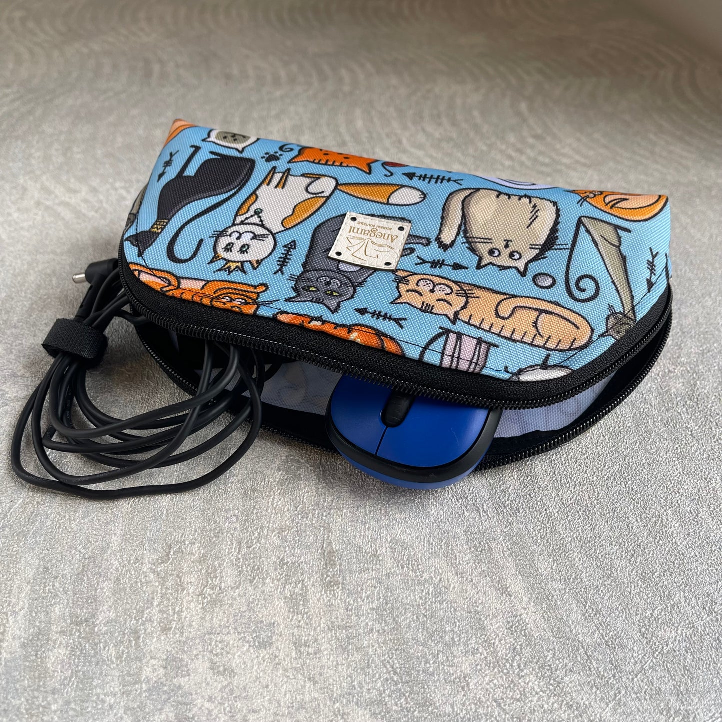Cats Compact Organizer Pouch for Charger and Mouse
