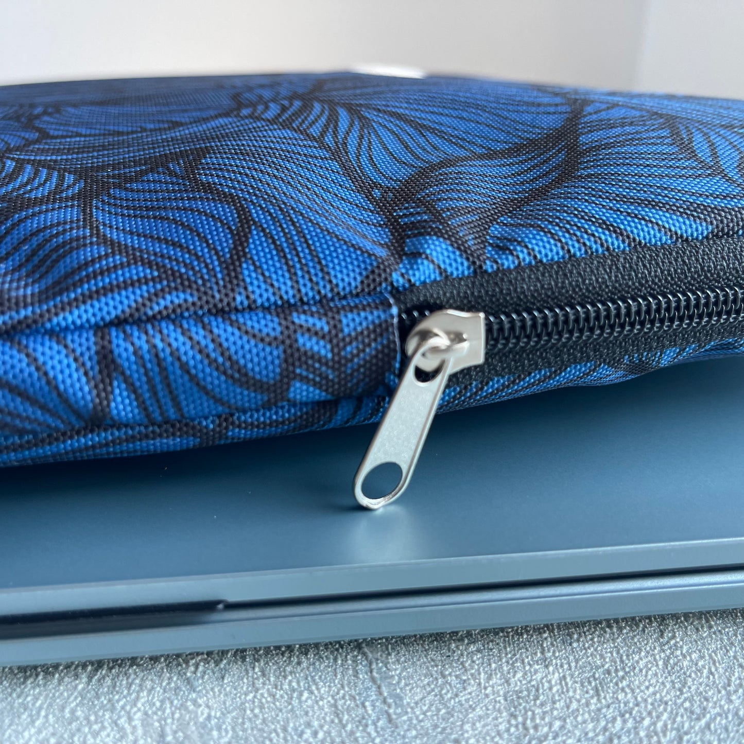 Laptop Sleeve " Stylish Blue"