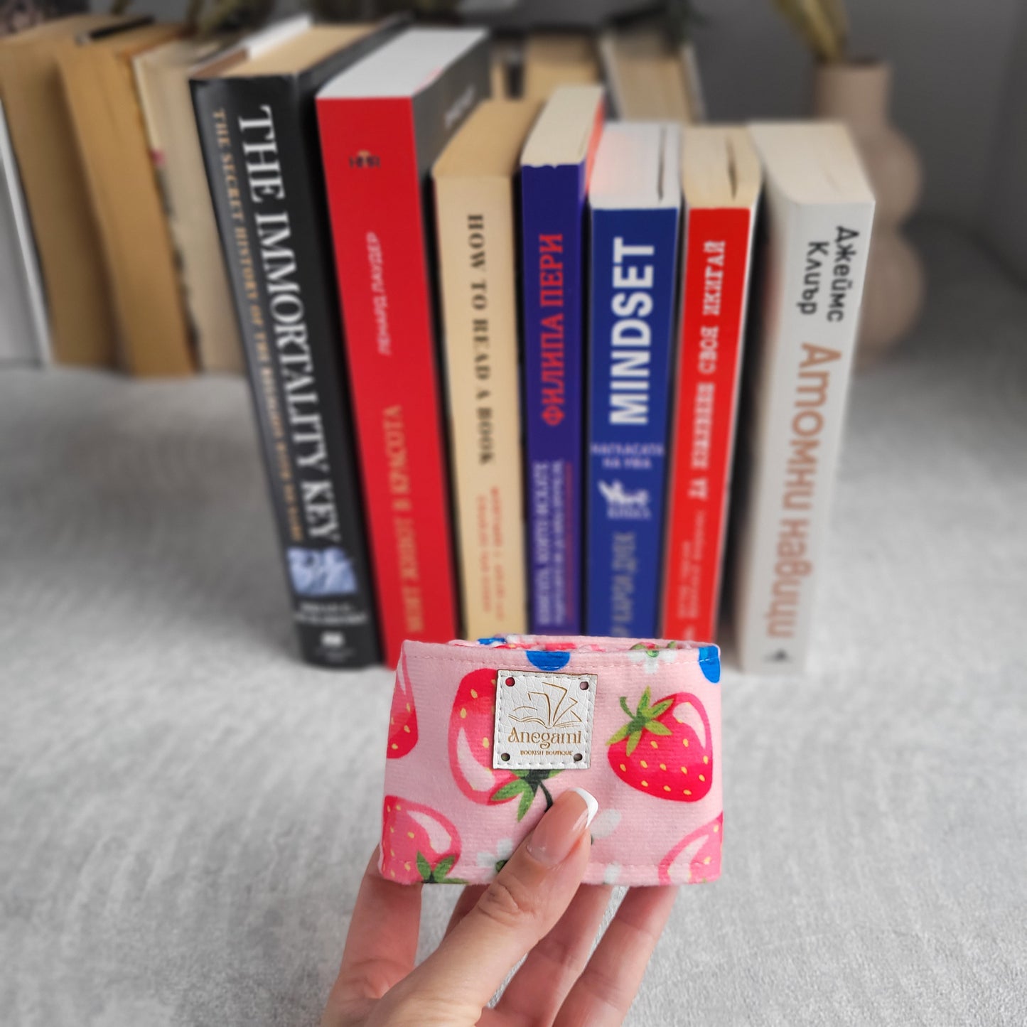 Banda di libri di fragole