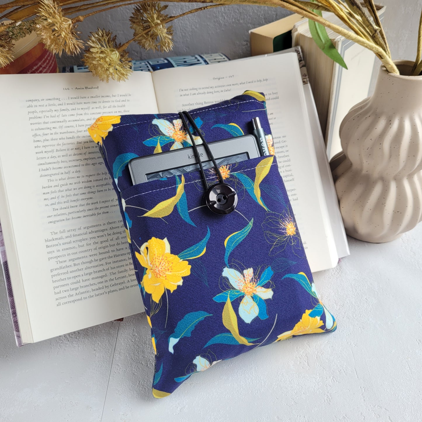 Flower fabric book sleeve with pocket