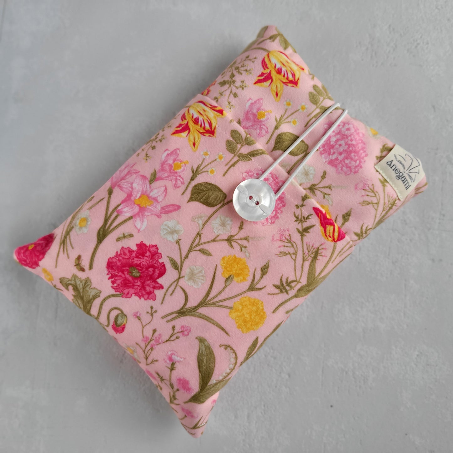 Flowers fabric book sleeve with pocket