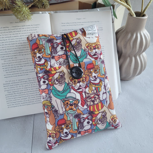 Dogs Book sleeve with pocket