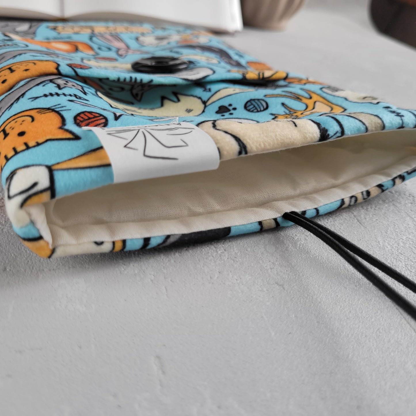 Cats fabric book sleeve with pocket