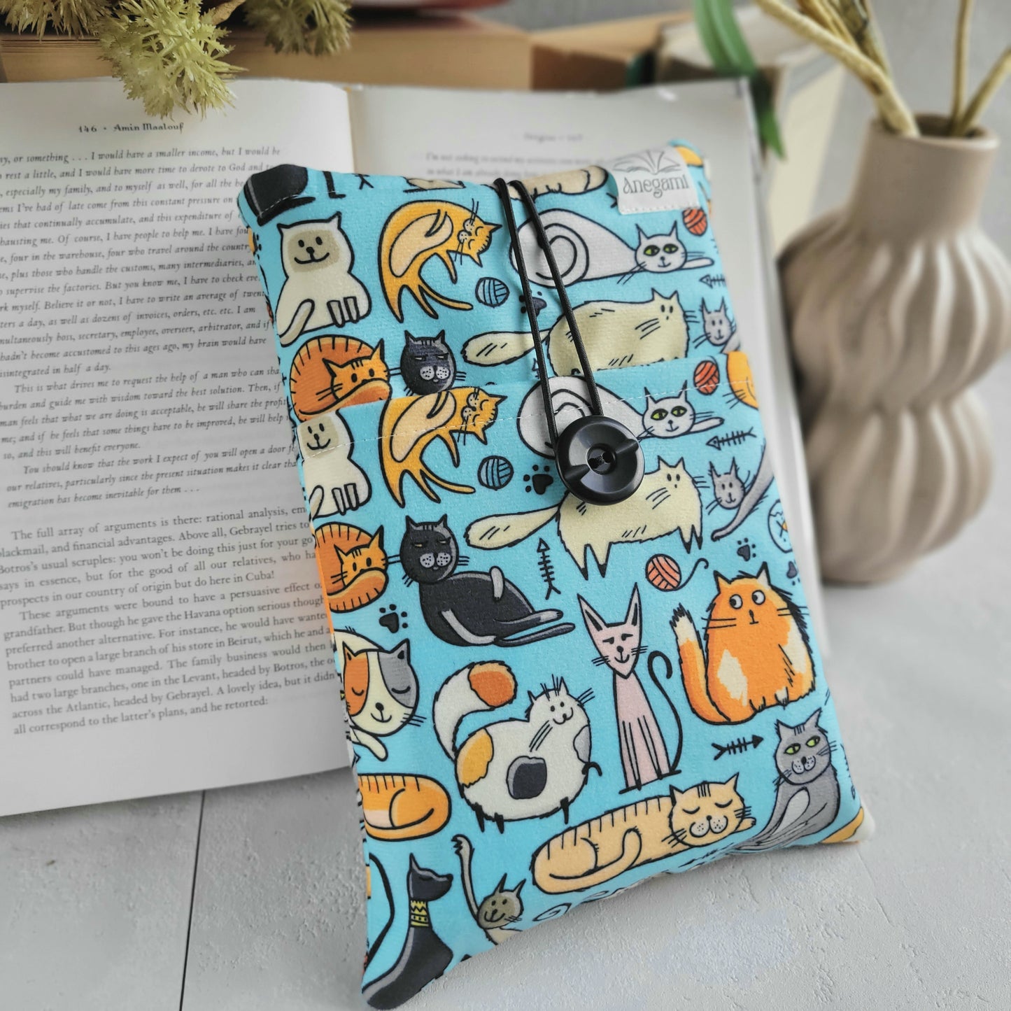 Cats fabric book sleeve with pocket