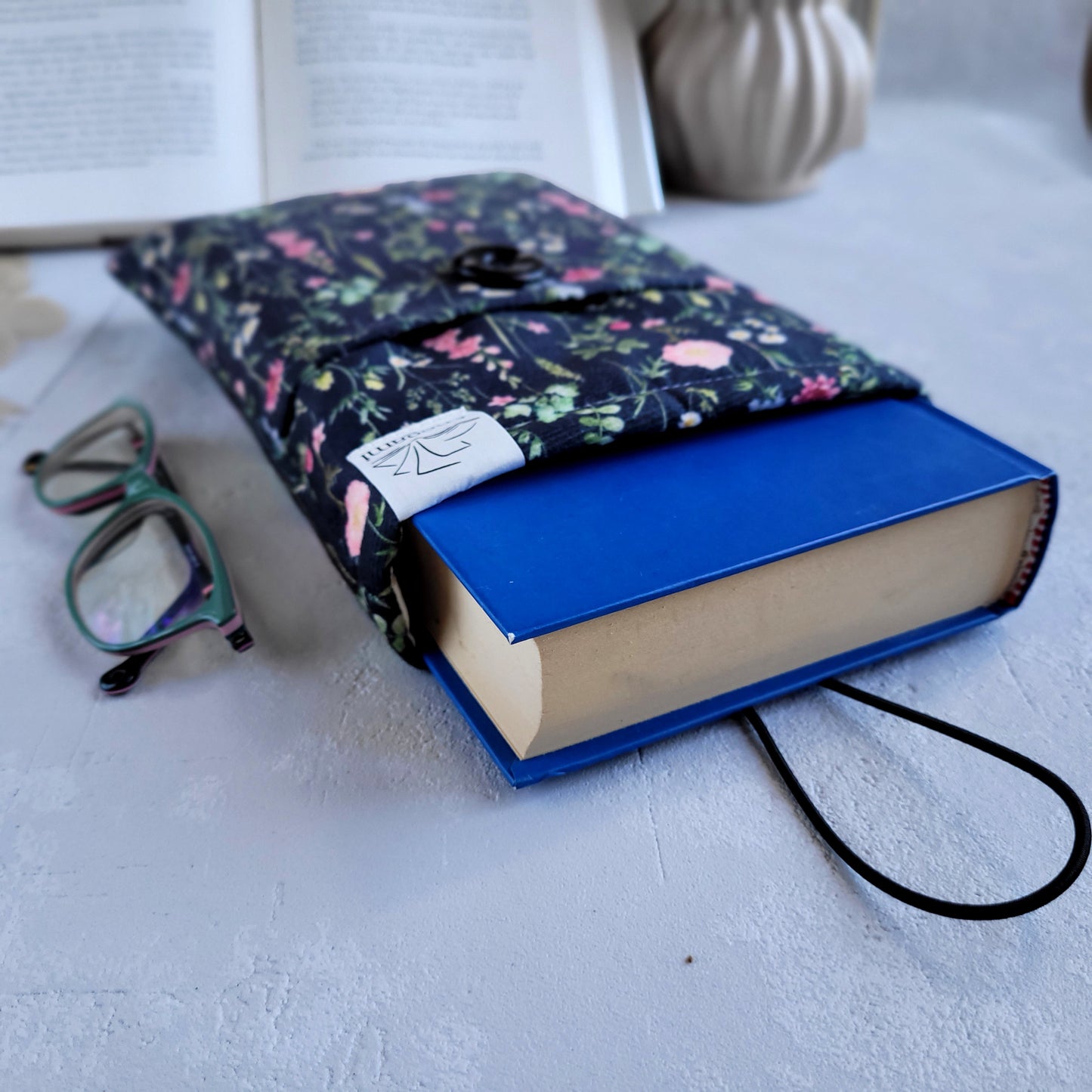 Floral fabric book sleeve with pocket