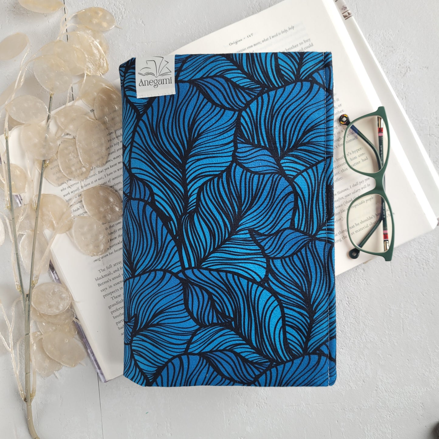 Couverture de livre en tissu Fleurs en Bleu