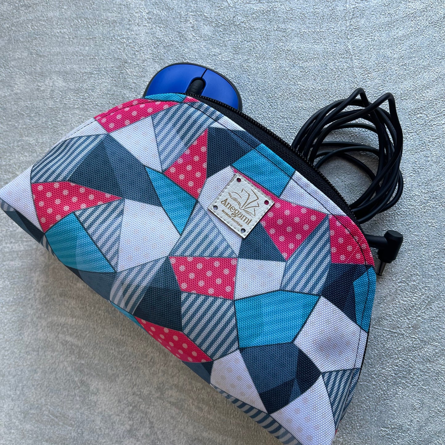 Abstract Compact Organizer Pouch for Charger and Mouse