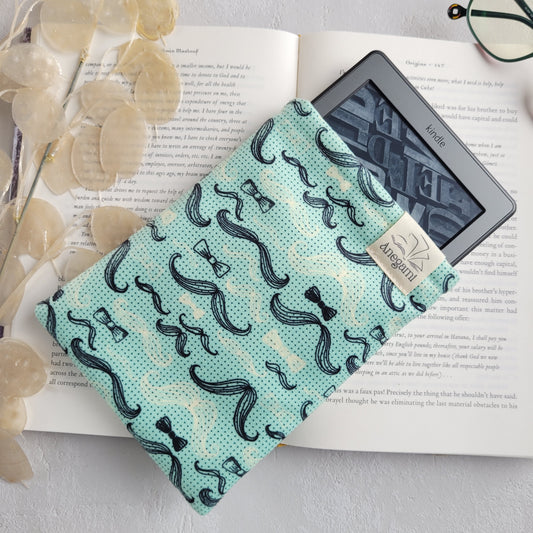 Pochette Kindle Moustache rembourrée avec doublure en mousse et coton