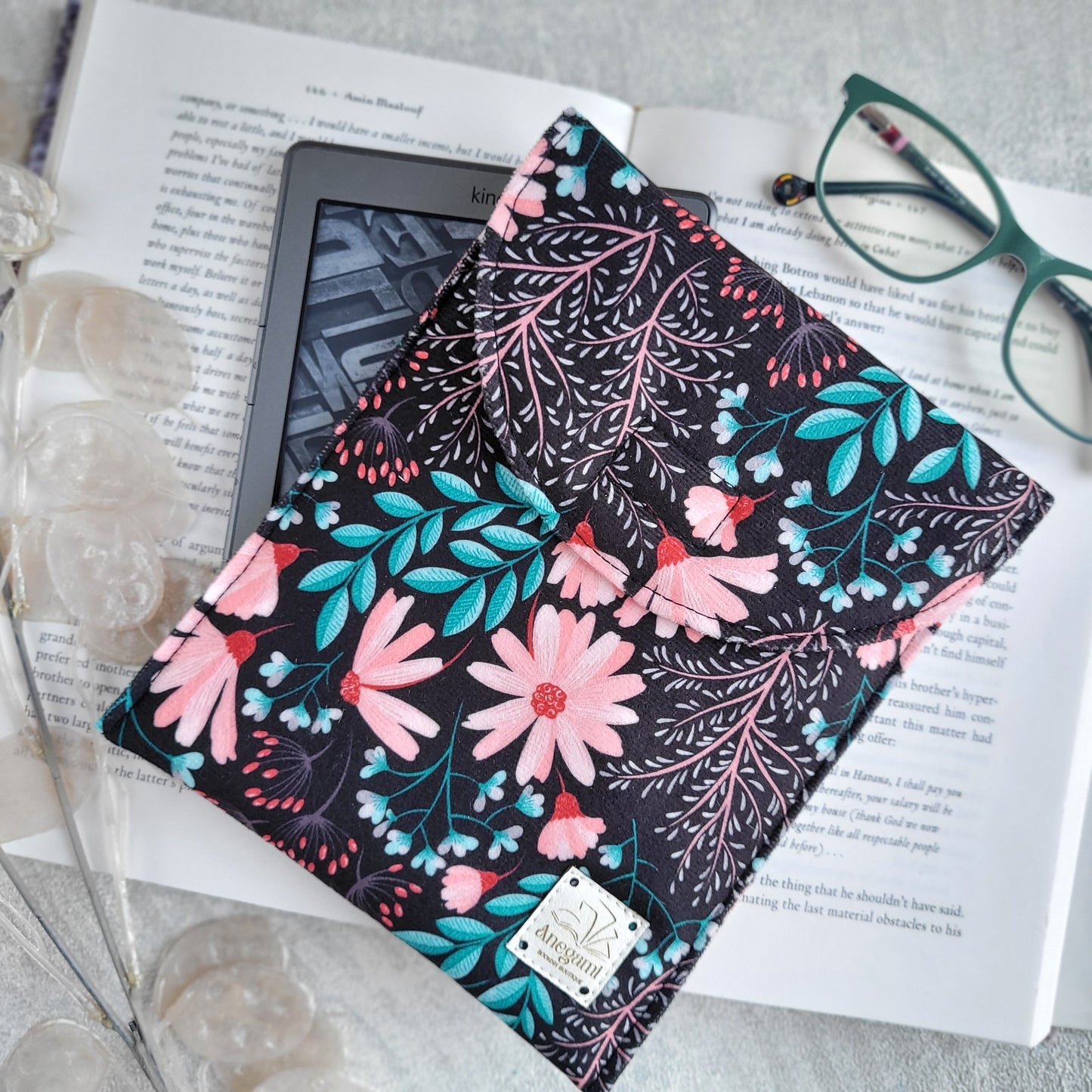 Custodia per Kindle con fiori carini, imbottita con schiuma e fodera in cotone