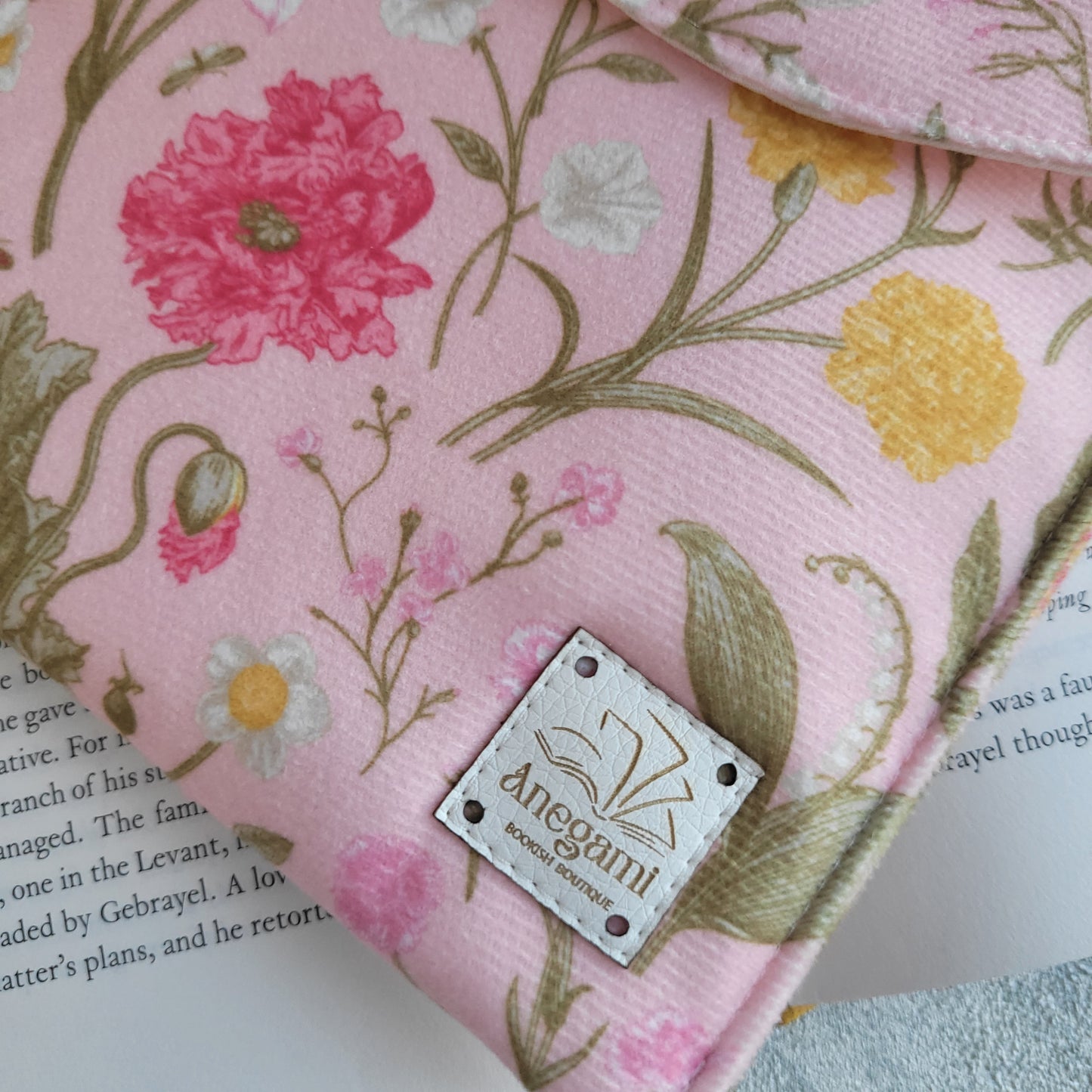 Custodia Kobo con motivo floreale rosa imbottita con schiuma e fodera in cotone