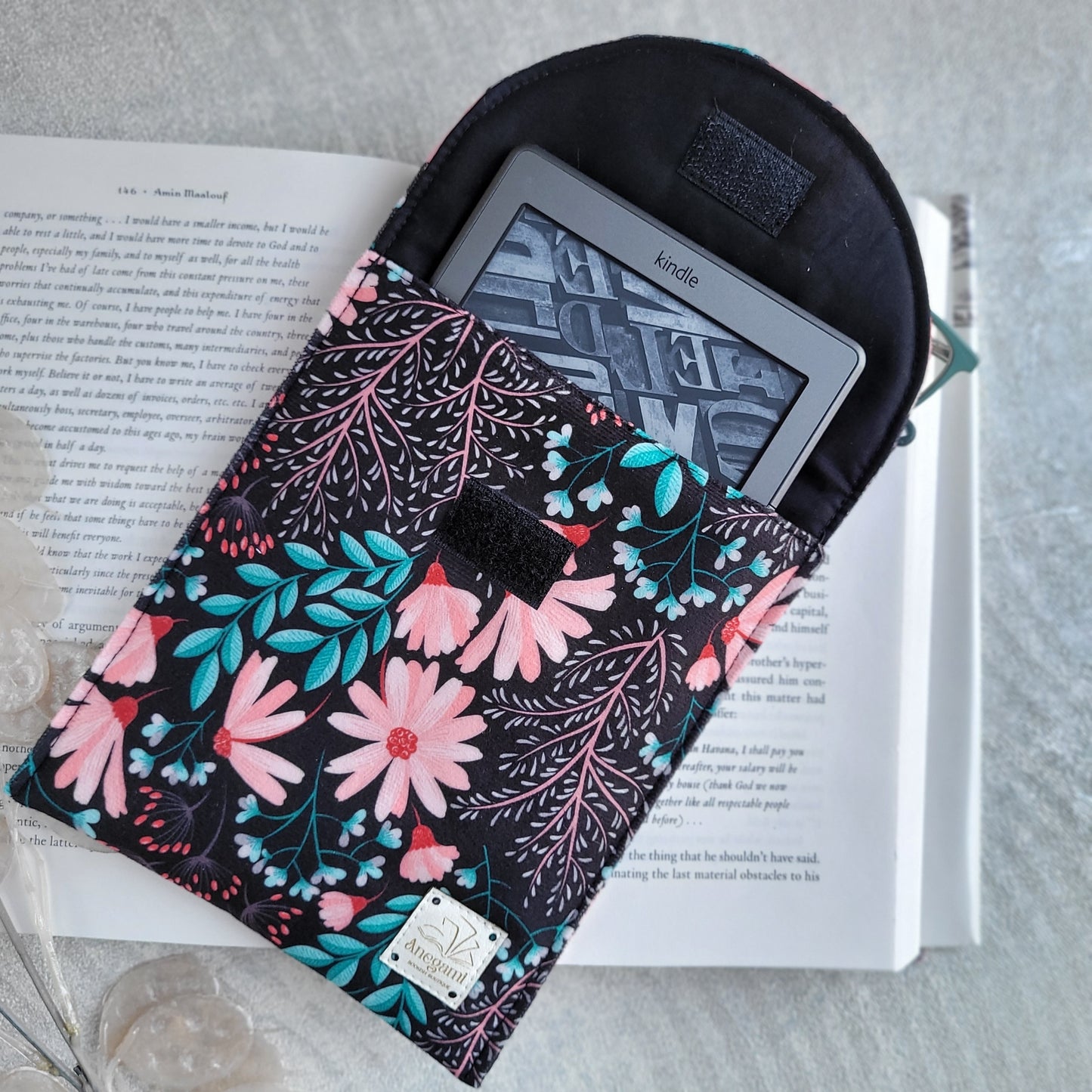 Custodia per Kindle con fiori carini, imbottita con schiuma e fodera in cotone