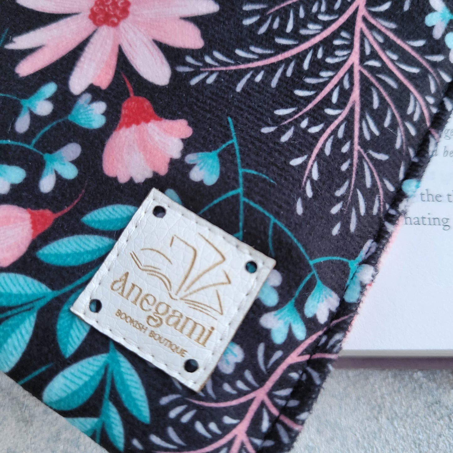 Custodia per Kindle con fiori carini, imbottita con schiuma e fodera in cotone